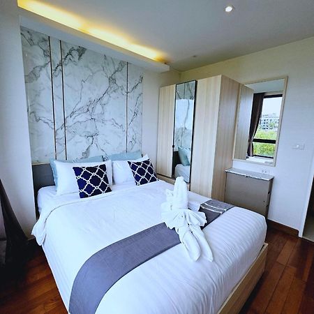 The Lago Naiharn By Sala Estate Nai Harn Exterior photo